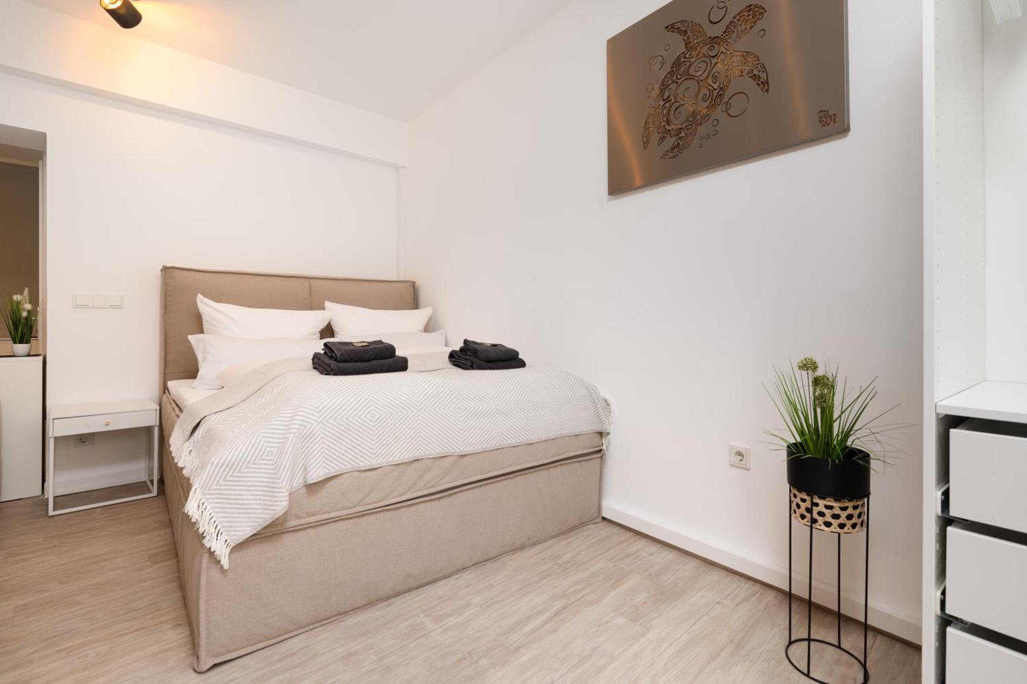 Primero City-Loftdomizil Innenstadt 84Qm Mit Grosser Gemeinschaftsterrasse アウグスブルク エクステリア 写真
